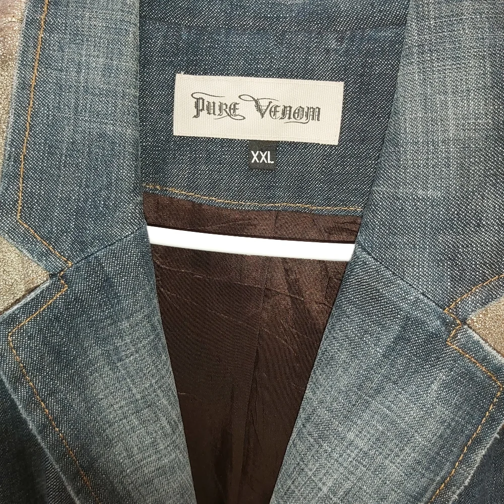 Pure Venom Blazer - Picture 3 of 15